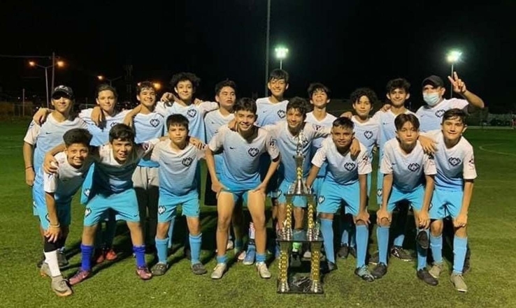 Halcones B derrota a Chavos