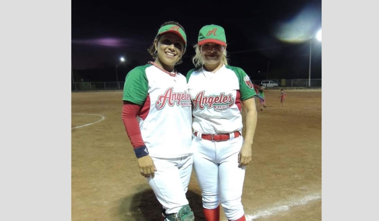 Yaquesitas siguen sumando victorias, se impusieron con marcador de quince carreras a doce.