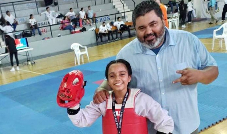 Cristina Leyva presente en campeonato de taekwondo