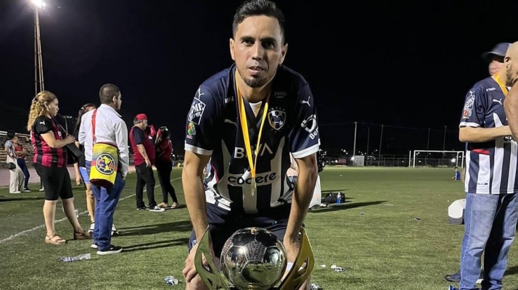 Mario López goleador en el Valle