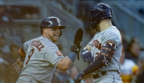 Javier y Astros asfixian 5-0 a Yanquis; toman ventaja 3-0