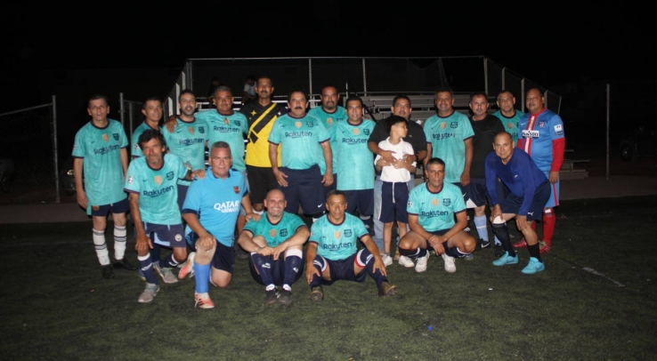 Potros no aflojan el paso