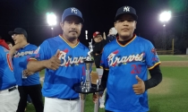 BRAVOS Cierra con otro campeonato