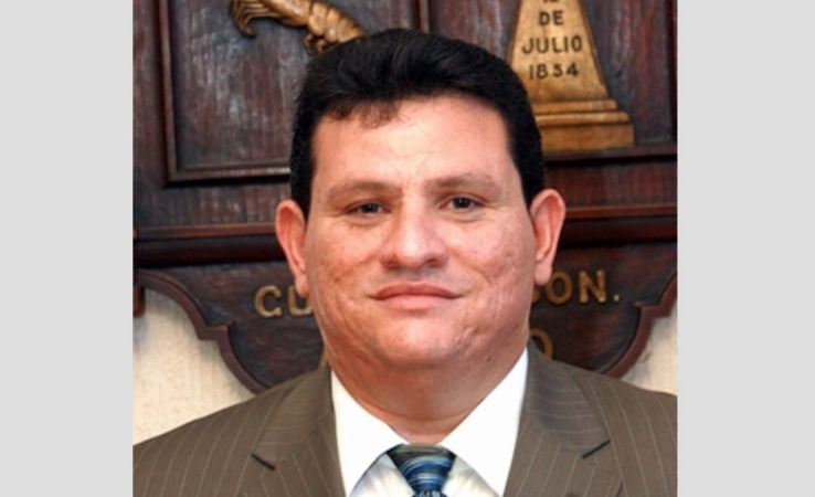 -Carlos Dueñas Rivera, Q. E. P. D.-