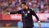 “Chicharito” rompe el silencio sobre su ausencia en el Tri