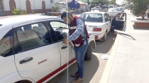 Avanza rotulación de taxis en Guaymas