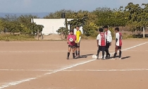 Aym Rojas debuta como la primera mujer arbitro