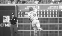 EN EXTRAINNINGS  Los Phillies se roban el primer juego de la Serie Mundial en Houston