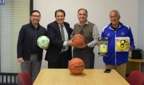 Entrega SEC material deportivo