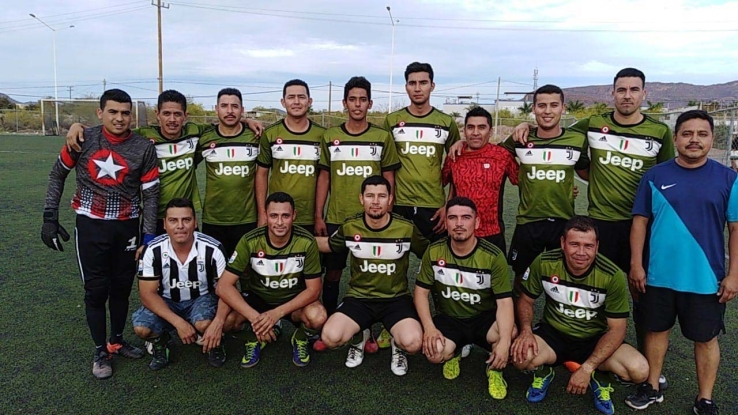 Gran equipo el de Guerreros Navales
