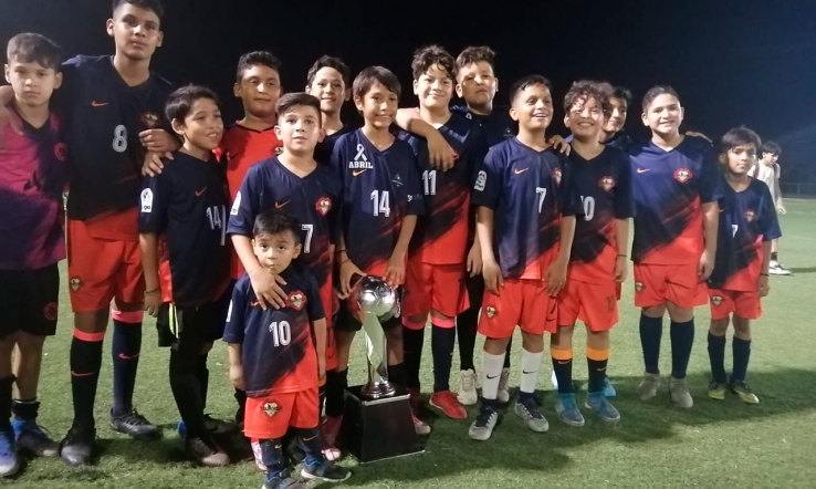 Tiburones campeones en Empalme