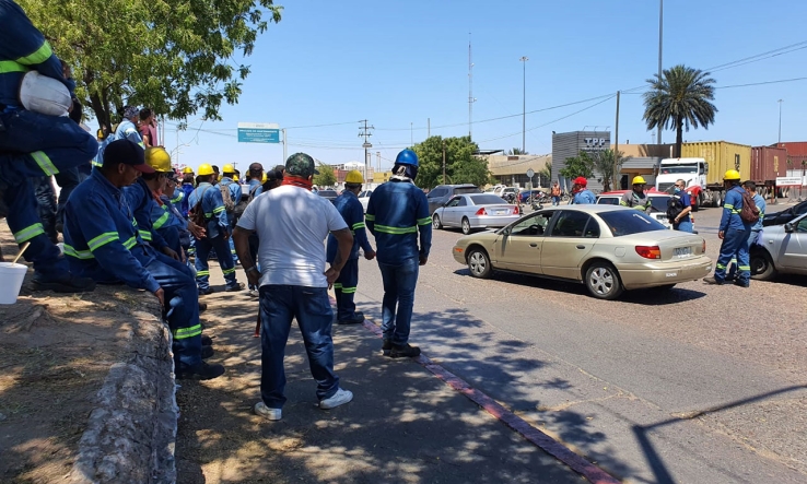 Paralizan empleados de TPP al puerto