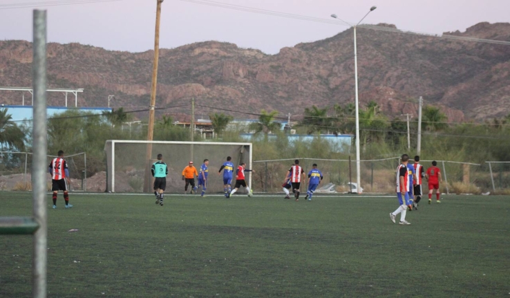 River vence a CEA