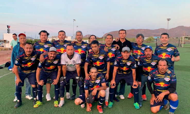 Pumas máster le pega a Toros en la ida