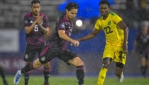 México saca un gris empate de visita en Jamaica