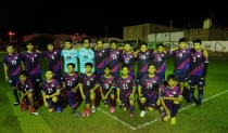 Halcones líderes en la Juvenil Menor