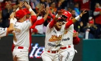 EN LA LIGA MEXICANA DE VERANO Directivos el beisbol veraniego Prefieren “cartuchos quemados”