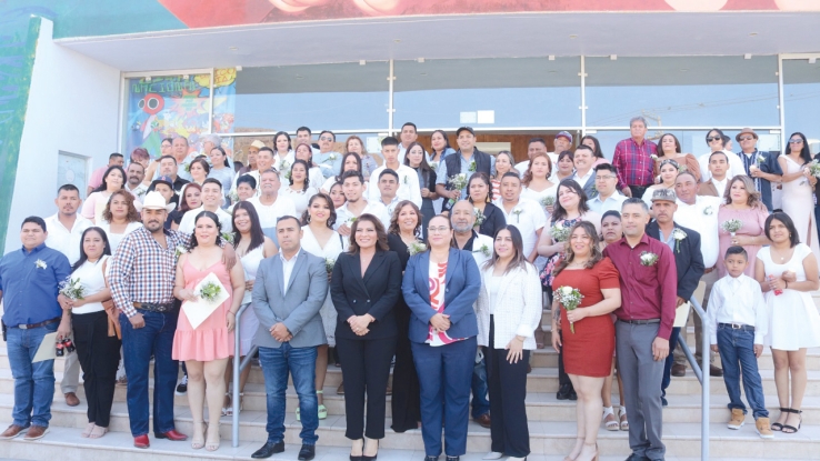 Realizan en Guaymas jornada de matrimonios colectivos